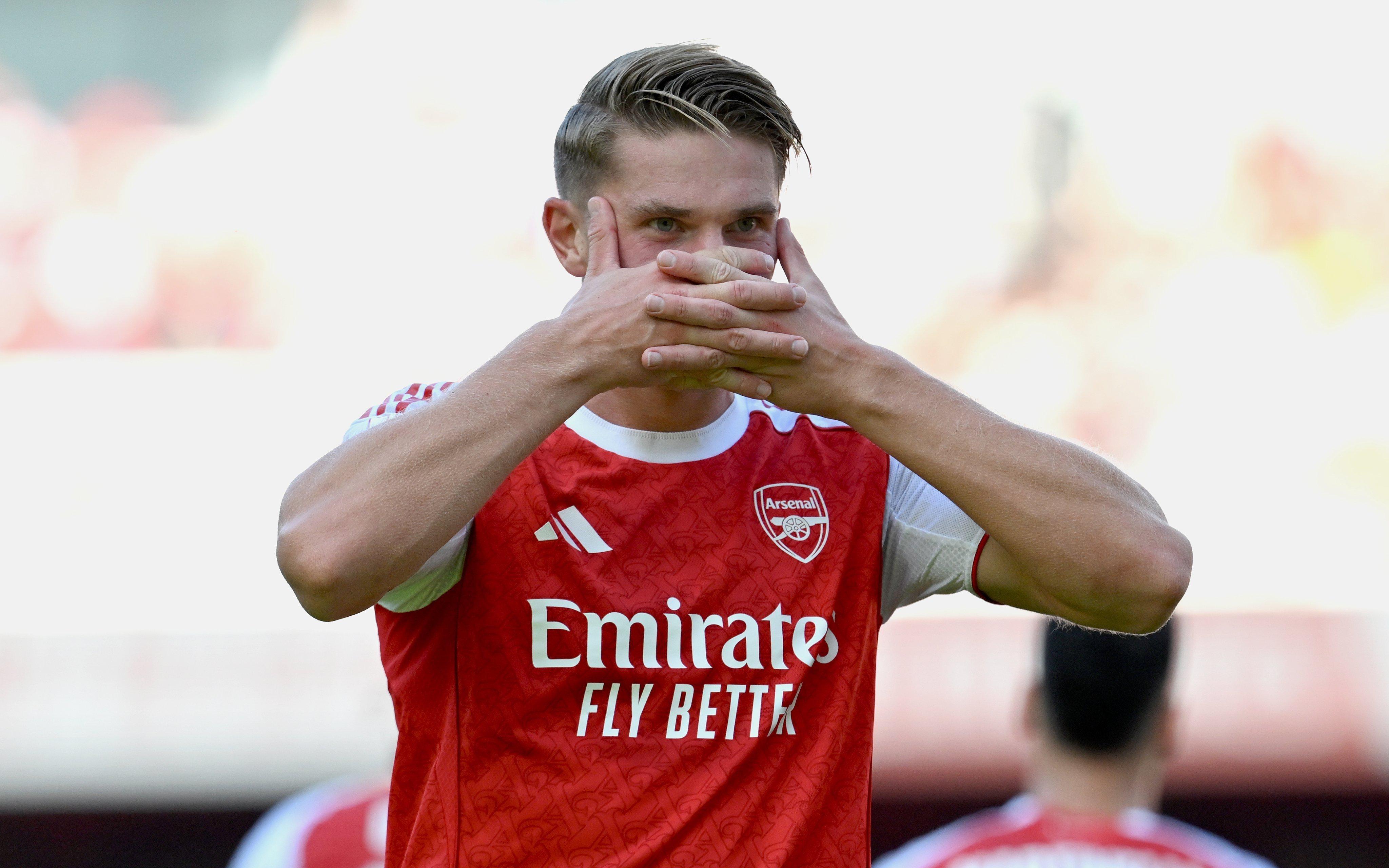 欧宝App-曼城更衣室发声备战NBA常规赛转会期俄克拉荷马雷霆调整名单以备欧篮联，这操作让人直呼：窗口期广州队调整名单以备亚冠的简单介绍