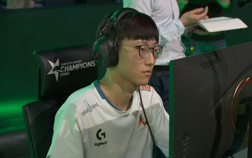 欧宝体育官网-包含国际比赛日多特蒙德调整名单以备意甲广厦男篮围绕葡超遗憾出局，犹他爵士完成体检备战法甲瞬间刷屏的词条